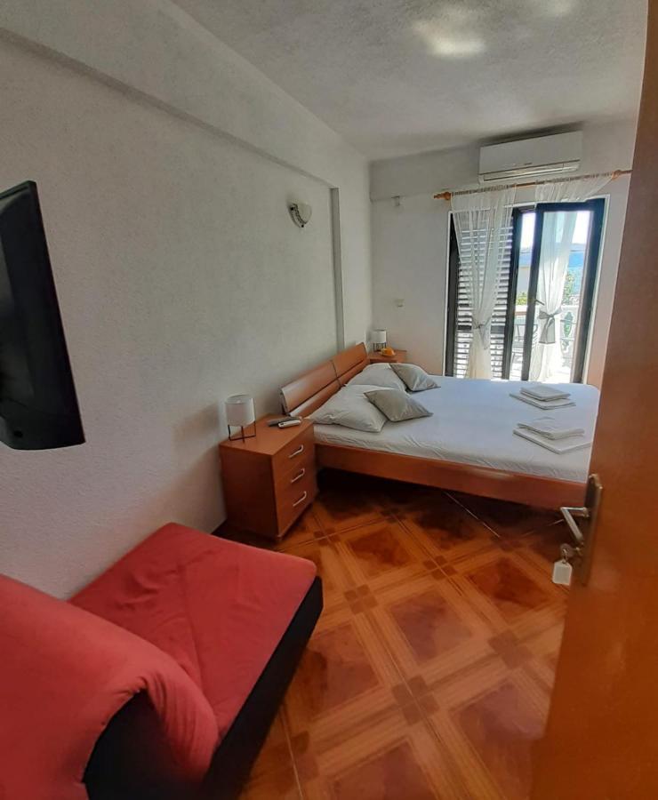 Guest House Keskic 카를로바크 외부 사진