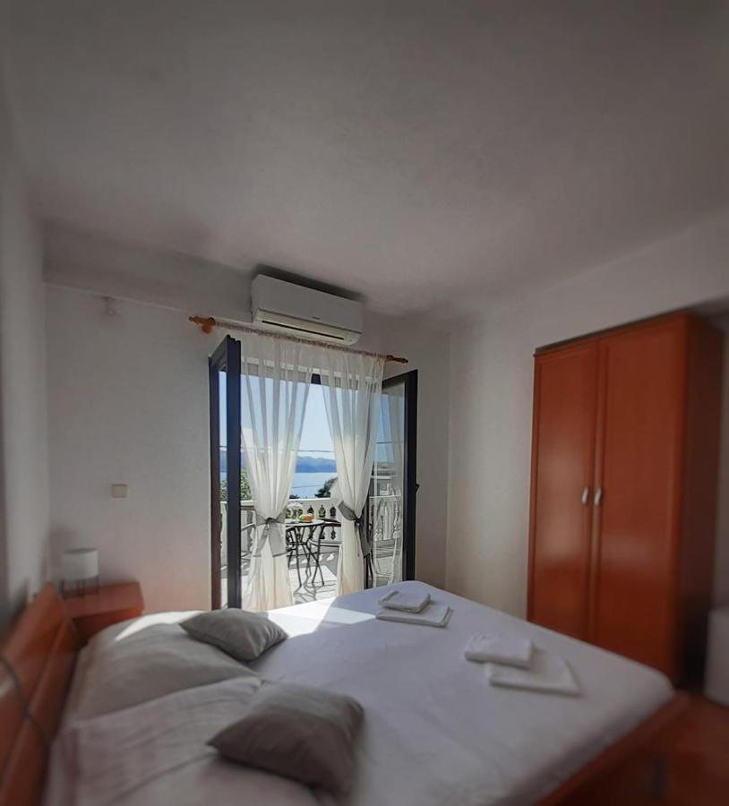 Guest House Keskic 카를로바크 외부 사진