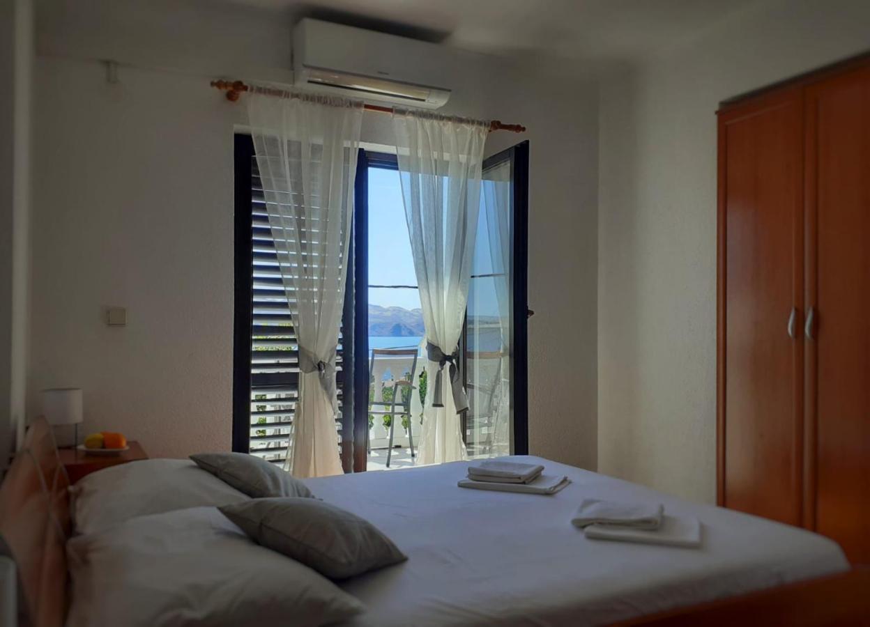 Guest House Keskic 카를로바크 외부 사진