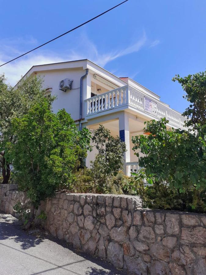 Guest House Keskic 카를로바크 외부 사진