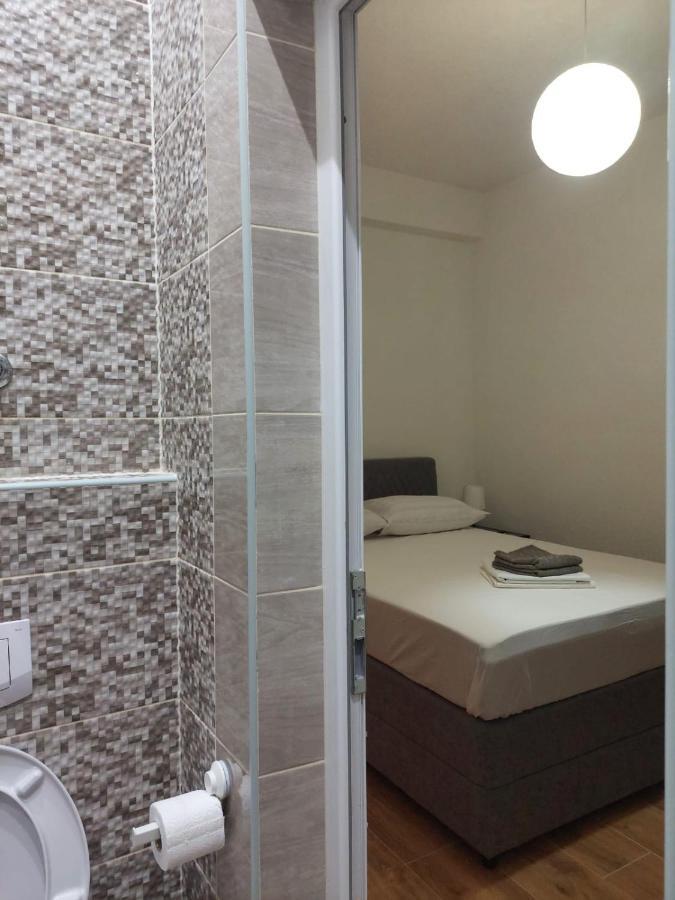 Guest House Keskic 카를로바크 외부 사진