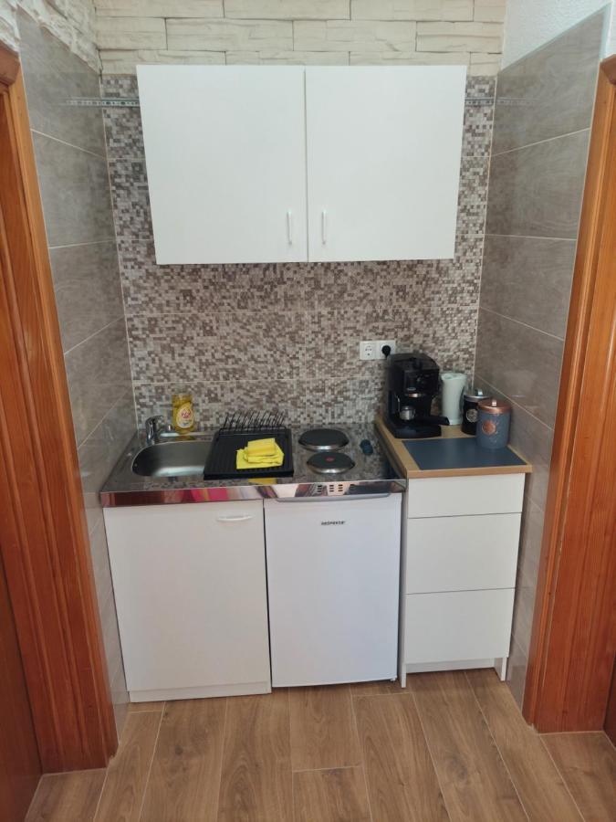 Guest House Keskic 카를로바크 외부 사진